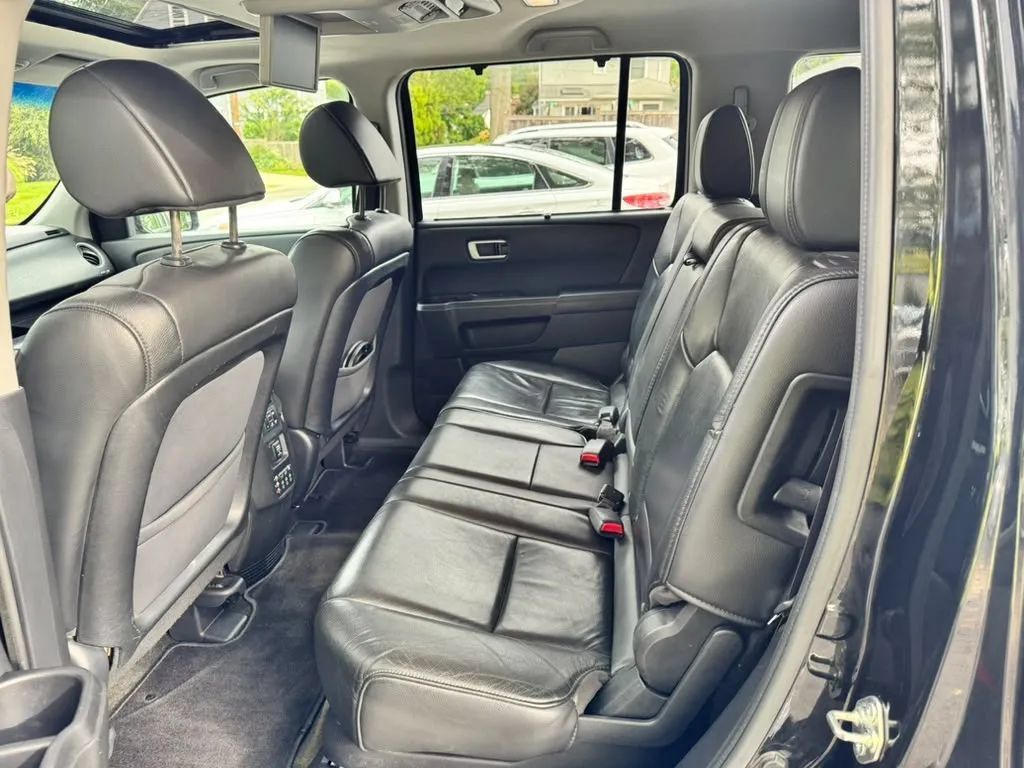 Used 2015 Honda Pilot Touring image 10