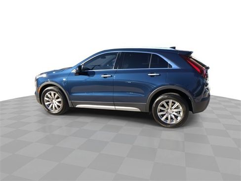 Used 2020 Cadillac XT4 Premium Luxury image 10