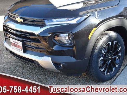 Used 2023 Chevrolet TrailBlazer LT w/ Convenience Package image 40