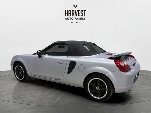 Used 2003 Toyota MR2 w/ Preferred Accessory Pkg RWD image 6