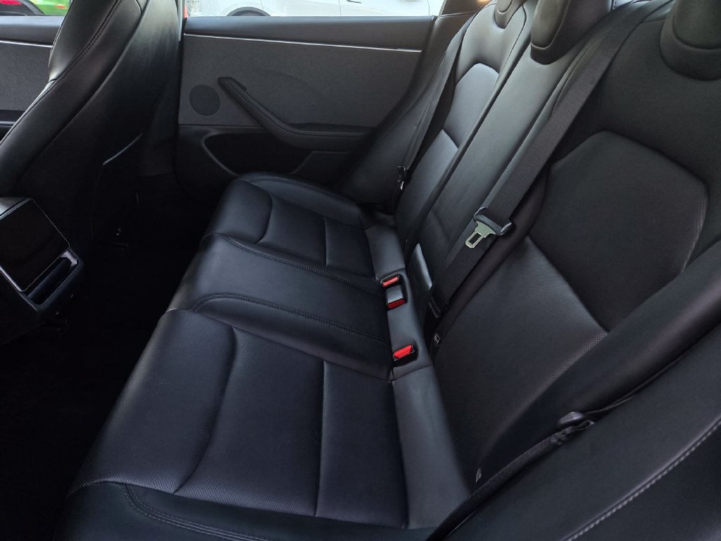 Used 2024 Tesla Model 3 Standard Range RWD image 12