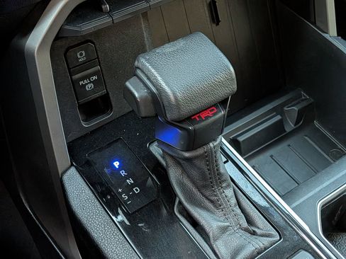 Used 2022 Toyota Tundra SR5 image 23