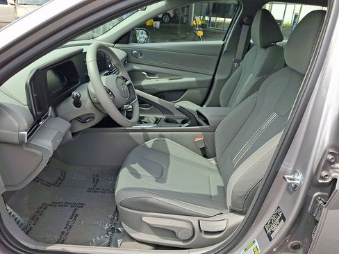 Certified 2026 Hyundai Elantra Sport FWD image 14