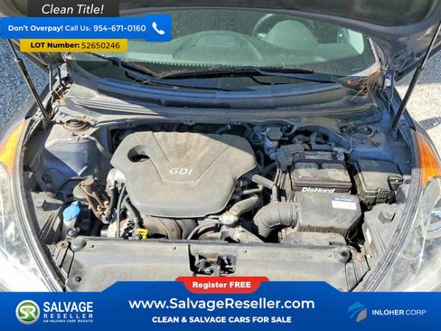 Used 2016 Hyundai Veloster FWD image 15