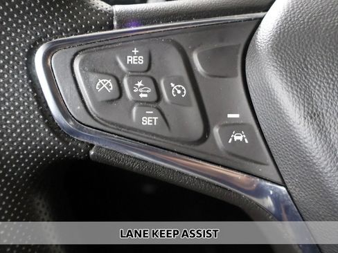 Used 2024 Chevrolet Malibu LT FWD image 3