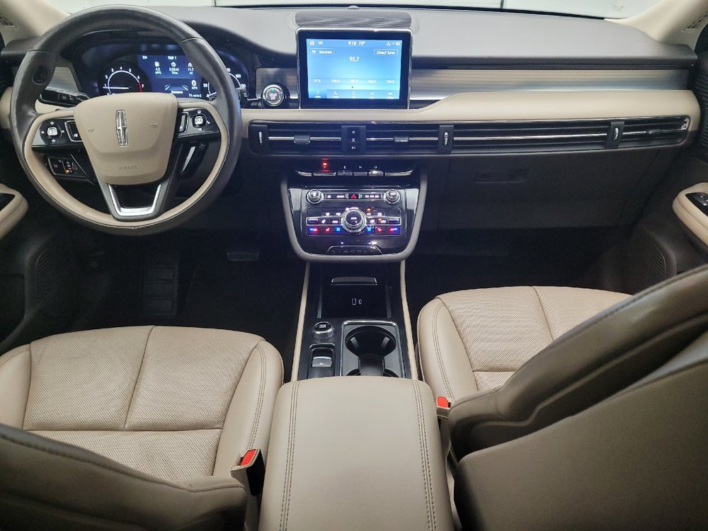 Used 2021 Lincoln Corsair AWD w/ Premium Package image 22