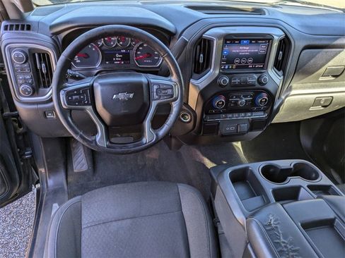 Used 2020 Chevrolet Silverado 1500 RST image 11