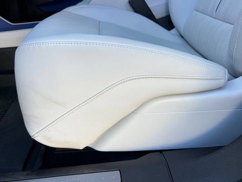 Certified 2026 Cadillac Optiq Luxury 2 w/ LPO, Floor Liner Package RWD image 12
