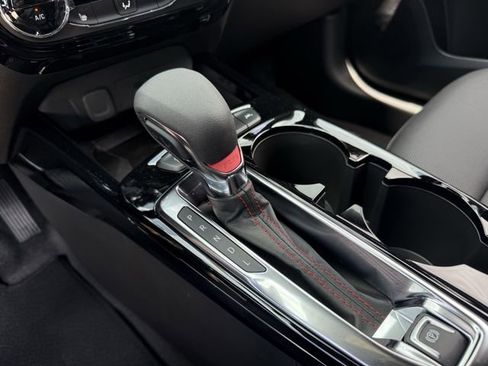 New 2026 Chevrolet Trax RS w/ Sunroof Package FWD image 18