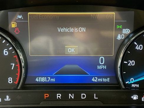 Certified 2022 Ford Explorer XLT w/ Equipment Group 202A AWD/4WD image 15