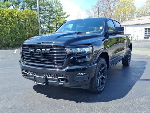 New 2026 RAM 1500 Laramie AWD/4WD image 2