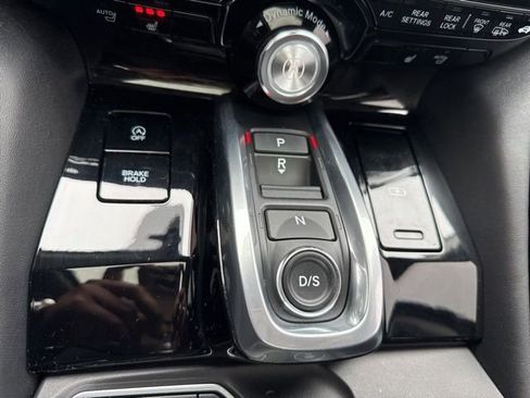 Used 2024 Acura MDX SH-AWD w/ Technology Package image 17
