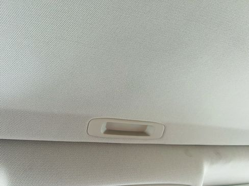 Used 2018 Cadillac Escalade Luxury image 21