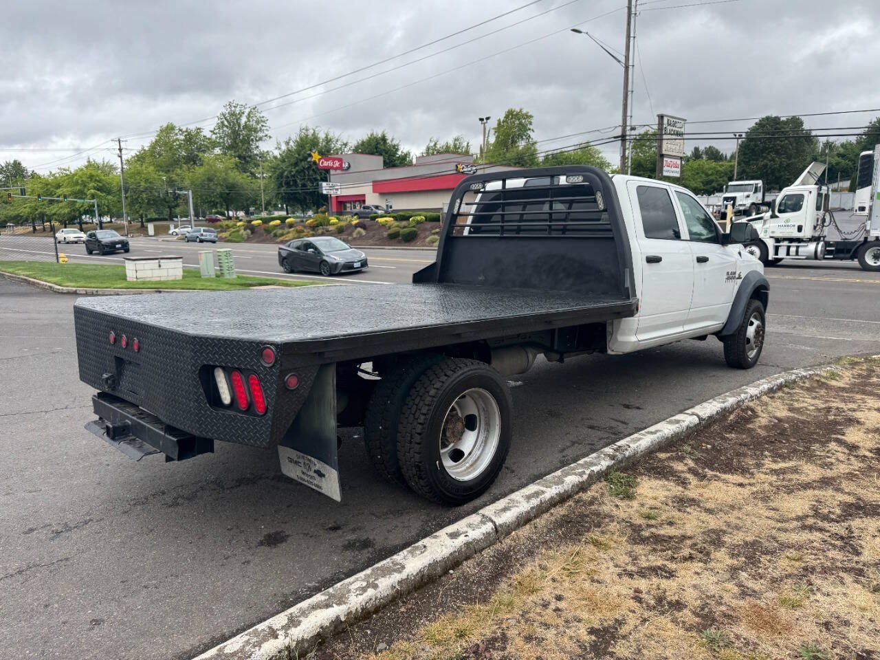 Used 2016 RAM 4500 Tradesman w/ Chrome Appearance Group AWD/4WD image 4