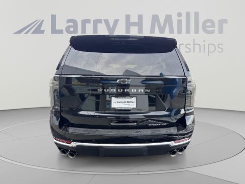 New 2026 Chevrolet Suburban Premier w/ Sun And Tow Package AWD/4WD image 4