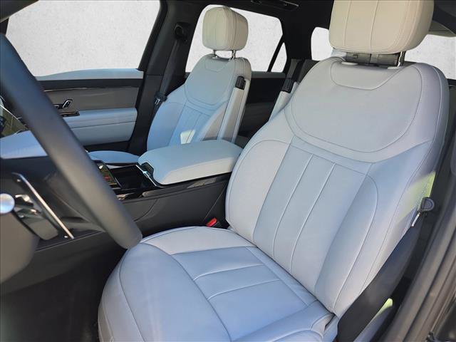 New 2027 Land Rover Range Rover Sport SE AWD/4WD image 15