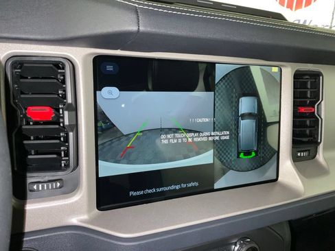 New 2026 Ford Bronco Outer Banks w/ Sasquatch Package AWD/4WD image 23