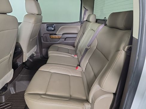 Used 2018 GMC Sierra 1500 SLT image 29