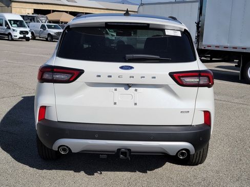 New 2024 Ford Escape SE w/ PHEV Premium Package FWD image 5