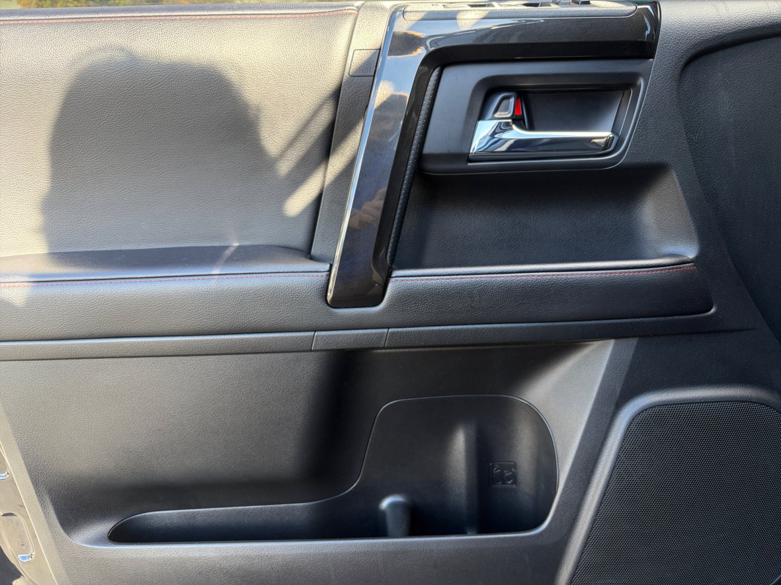 Used 2023 Toyota 4Runner TRD Off-Road Premium w/ Moonroof Package AWD/4WD image 9