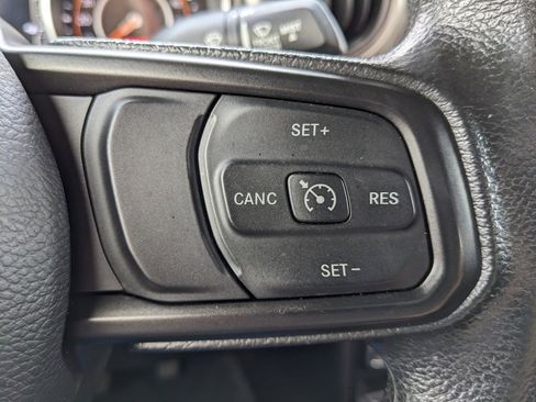 Used 2021 Jeep Gladiator Sport image 26
