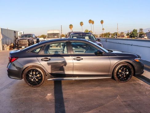 Used 2025 Honda Civic Sport image 13