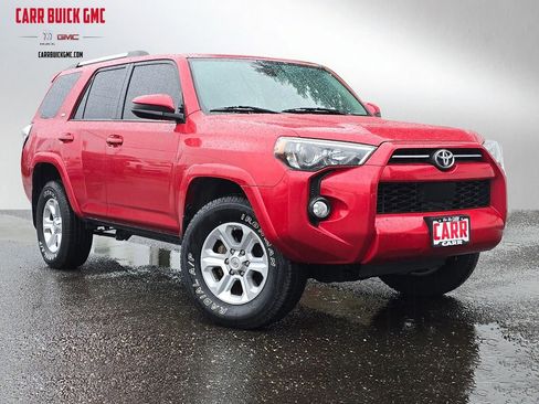 Used 2020 Toyota 4Runner SR5 image 1
