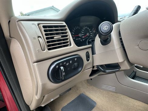 Used 2004 Ford Explorer Eddie Bauer AWD/4WD image 41
