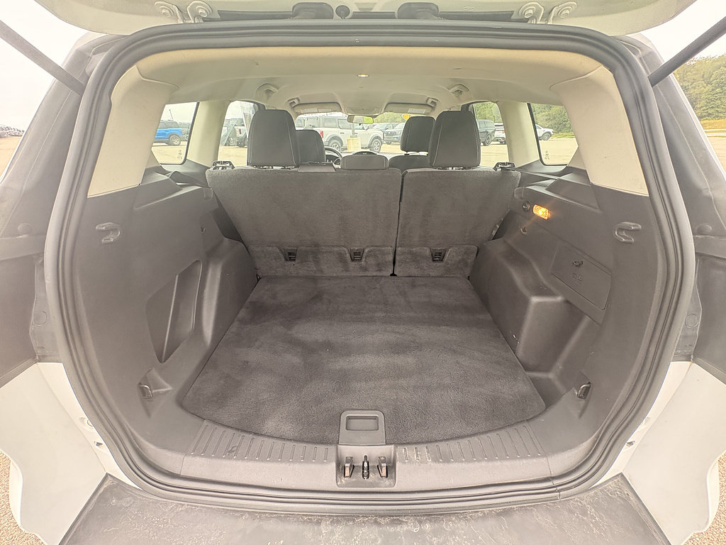 Used 2017 Ford Escape S FWD image 15