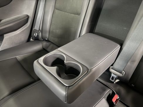 Used 2023 Nissan Ariya AWD image 19