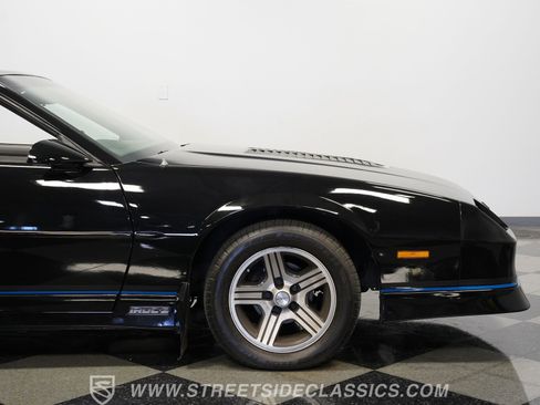 Used 1988 Chevrolet Camaro LT RWD image 31