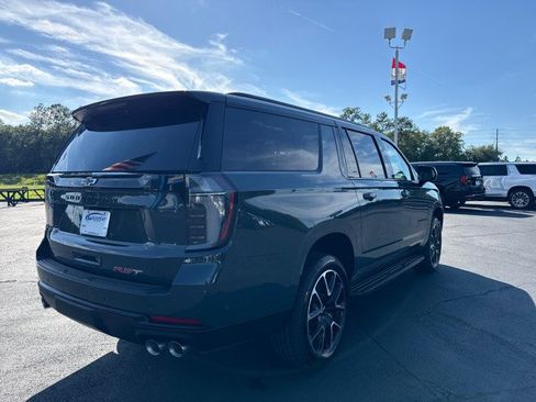 New 2026 Chevrolet Suburban RST w/ Comfort Package RWD image 3