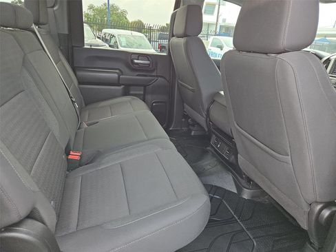 Certified 2026 Chevrolet Silverado 2500 Custom w/ Custom Value Package RWD image 18