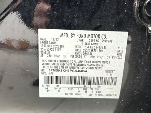 Used 2023 Ford Explorer ST-Line w/ Class IV Trailer Tow Package image 28