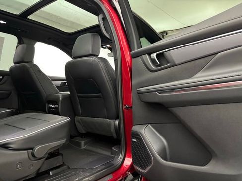 New 2026 Buick Enclave Sport Touring w/ Power Package image 38