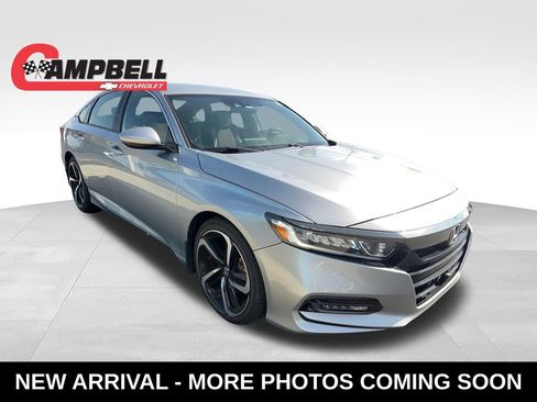 Used 2018 Honda Accord Sport image 7