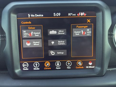Used 2018 Jeep Wrangler Unlimited Sahara w/ Quick Order Package 24M Moab AWD/4WD image 23