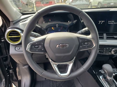 New 2026 Chevrolet Trax LT image 11