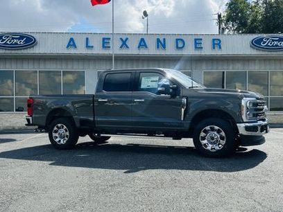 New 2026 Ford F250 Lariat w/ Lariat Premium Package