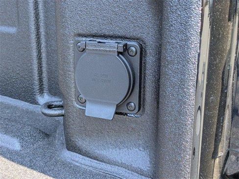 New 2026 GMC Sierra 2500 Denali w/ Denali Reserve Package image 15