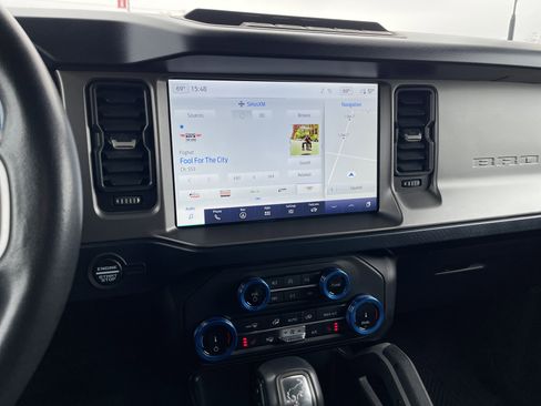 Certified 2022 Ford Bronco Outer Banks w/ Sasquatch Package image 17