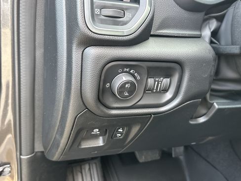 New 2026 RAM 1500 Laramie w/ Night Edition AWD/4WD image 15