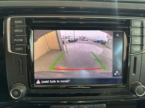 Used 2016 Volkswagen Jetta Sport image 27