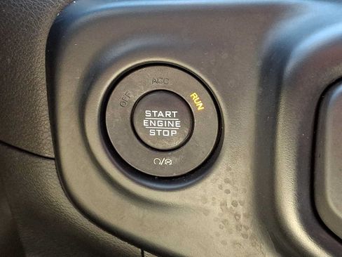 Used 2021 Jeep Wrangler Unlimited Sport AWD/4WD image 25