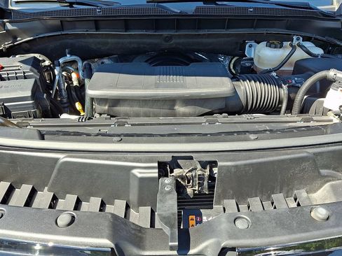 Certified 2024 Chevrolet Suburban High Country AWD/4WD image 28