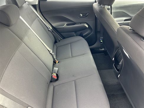 New 2026 Hyundai Kona SE image 12