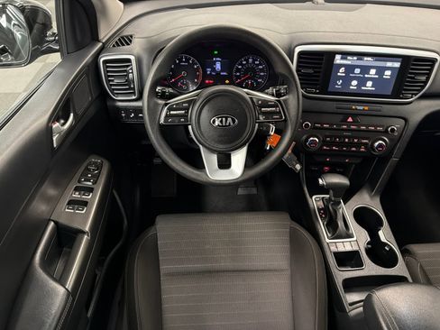Used 2020 Kia Sportage LX w/ LX Popular Package AWD/4WD image 18