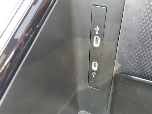 Certified 2023 Volkswagen ID.4 S image 23