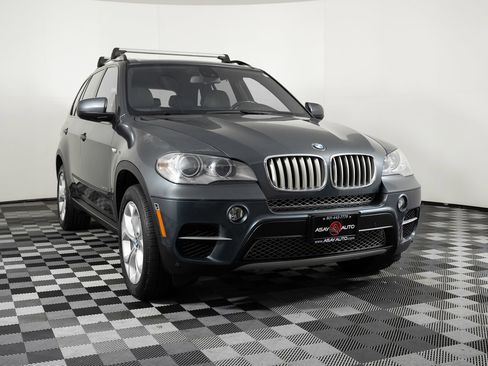 Used 2013 BMW X5 xDrive50i w/ Sport Activity Pkg image 11