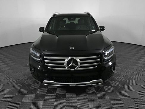 Certified 2025 Mercedes-Benz GLB 250 image 34